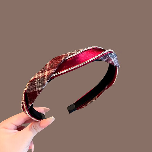 Kamalun (KAMALUN) 2025 new red plaid high skull headband, high-end, light luxury, pressed hair headband, fashionable and versatile hair accessories for going out, headband + brand gift box