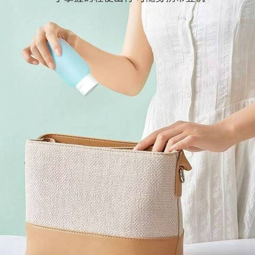 Infrastructure auxiliary materials sub-bottles sub-bottles shampoo shower gel skin care products makeup remover empty bottle portable squeeze type sub-bottles 4 random colors