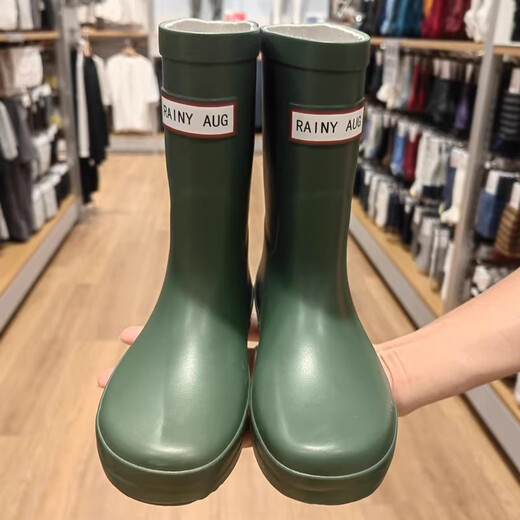 日本亲子雨鞋女新款时尚雨靴中筒水靴防水轻便子水鞋防滑轻奢胶鞋 玫红 31 码内长20厘米