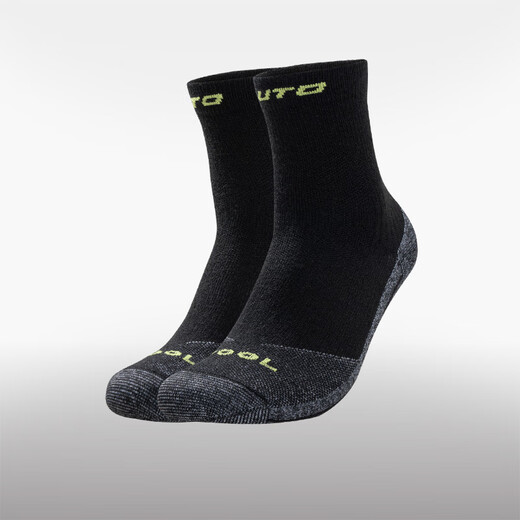 UTO Merino Wool Socks for Men and Women Outdoor Mountaineering Hiking and Running Sports Socks Short Socks Classic Black-Men's M