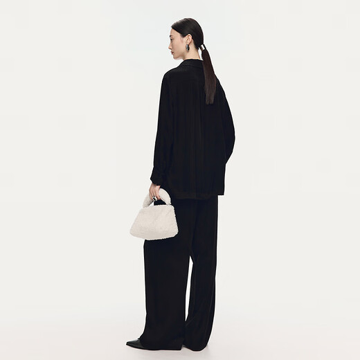 AUM shopping mall same style AUM 2025 winter new corduroy casual zipper shirt black trousers black top S