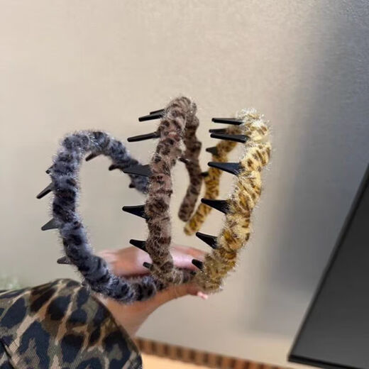 Temperament leopard print wavy hairband for women fluffy texture high skull face wash press headband style hair accessories autumn hair card 2 dark leopard print hairband thin hairband