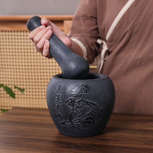 Yi Yuanxuan household natural black gold garlic mortar, stone mortar, medicine jar, stone cup, garlic pounder, pair of wolei bowl, pepper mashing and grinding machine, black gold stone lotus, fish outer diameter 13CM