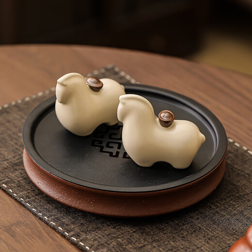 2025 New High-End Boutique Ru Kiln Become Rich Soon Zodiac Horse Tea Pet Ceramic Ornament Decoration Living Room Home Become Rich Soon Tea Pet - 1 piece