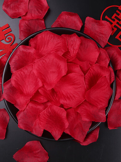 Xikile simulated petals, fake rose petals, wedding confession, hand-spreading flowers, decoration, wedding, wedding room, romantic room decoration, 1200 pieces of red simulated petals (non-woven model)