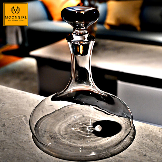 Xiangxing imported craftsmanship advanced light luxury crystal glass red wine decanter household quick wine divider with lid and wine pot set Corona decanter with lid 1000ml (single)