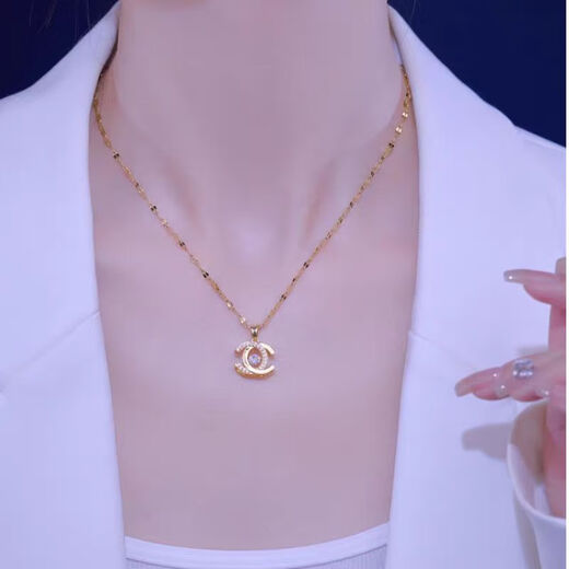 Fat Donglai same style 18k gold necklace yellow l gold color smart double c necklace for women 2025 new 18k color gold C main style double c smart diamond necklace