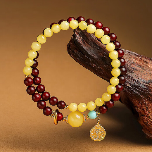 Yueyin Baichuan beeswax bracelets chicken fat yellow beeswax with small leaf red sandalwood Buddhist beads multi-treasure bracelet about 6mm