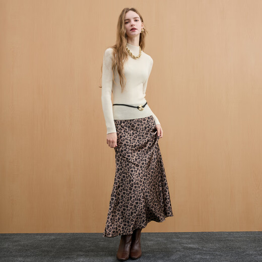 The same style as Song Yi in three colors, machine washable 100 sheep wool, 2025 winter new style knitted sweater, slim bottoming shirt, simple M