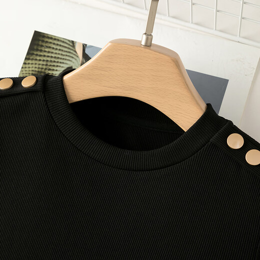 Late White New Product 2026 Spring Model Slim Fit Can be Weared Inside and Outside Tops Temperament Versatile Bottoming Shirt Women Black M