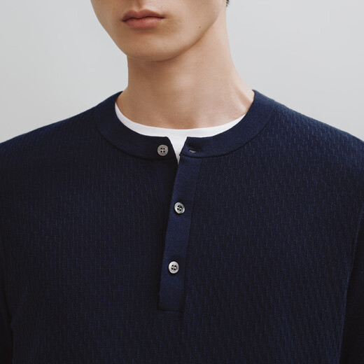 14361436 Italian imported fabric 2025 spring and summer new worsted Henley collar embroidered half-sleeved men's pullover Navy blue M 110cm