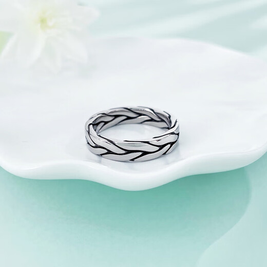 Beijing Gold Trading Center Co., Ltd. Platinum solid electric black gold twist minimalist fixed mouth ring as a Mid-Autumn Festival gift for mother's love mother's lover's birthday Twist minimalist fixed mouth ring (approximately 12.88g)