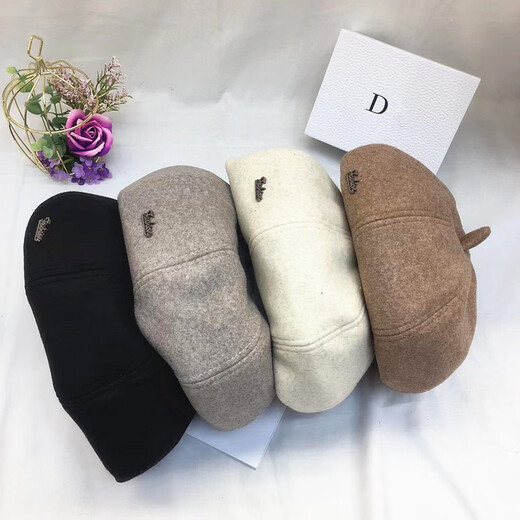 Wine Style Senior 2025 Autumn and Winter Hat Women's Korean Colored Wool Letter Beret Japanese Artistic Artist Hat Fashionable Beanie Hat Off-White M (56-58cm)