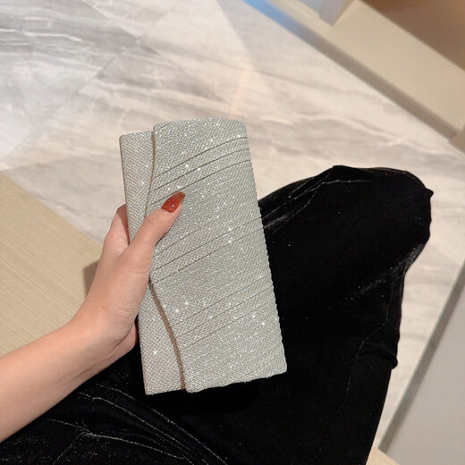 CAMPUSKITTEN new sparkling banquet clutch fashion bag envelope dinner bag dress bag diagonal chain small bag small silver bag