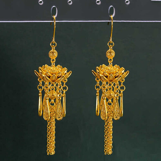 Fuwu 2025 new step by step lotus gold color lotus tassel earrings for women 18k gold lotus retro earrings for girlfriend step