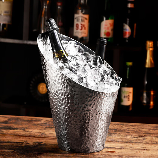 He Jiagong metal champagne bucket thickened stainless steel ice bucket red wine chilled bar club cooling bucket model room accessories silver bevel hammer point craft ice bucket