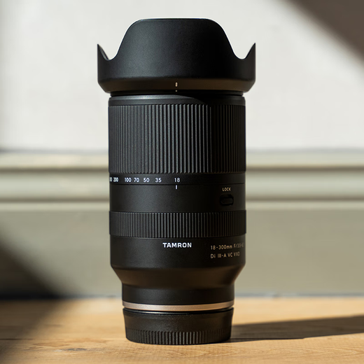 Tamron B061 18-300mm F/3.5-6.3 VC anti-shake telephoto large zoom 18-300 mirrorless lens travel half-frame 18300 E-mount/X-mount/Z-mount/RF-S mount Sony E-mount official standard package free Tamron UV filter gift pack
