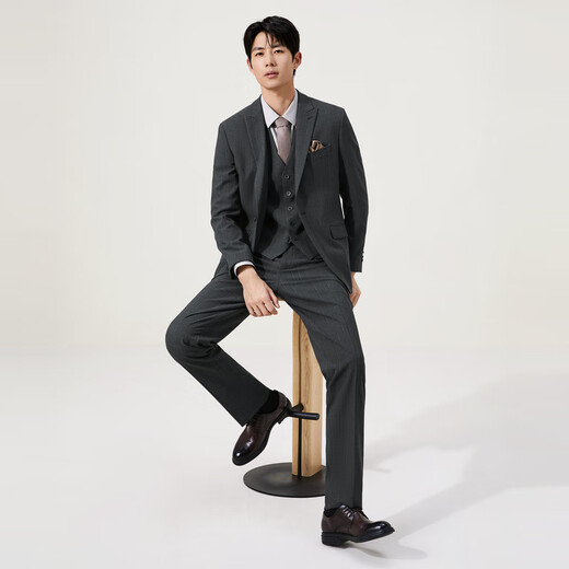 Qipai Retro Striped Three-piece Suit Suit with Vest Men's 2025 Autumn New Peaked Collar Formal Suit Retro Striped Three-piece Suit Charcoal Gray 46 (B46)