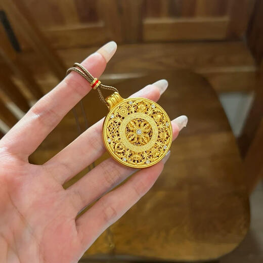 Wear Ruyi Diamond Eight Treasure Compass Sand Gold Pendant Simulated Gold Cross Necklace Filigree Sweater Alchemy Shop Women Large Diamond Eight Treasure Compass + Ruyi Rope