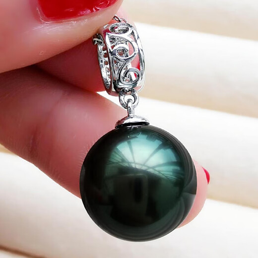 Wanke Tahitian Black Pearl Malachite Green Pendant Seawater Pearl Necklace 18K Gold Diamond Perfect Round Flawless Highlight 12-13mm