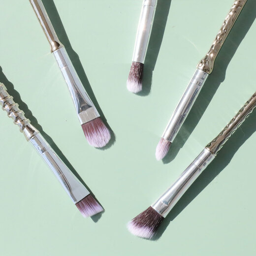 5-piece Harry Potter wand set gift bag makeup brush set 5 magic makeup brushes 5-piece makeup brush set with leaf pattern bag