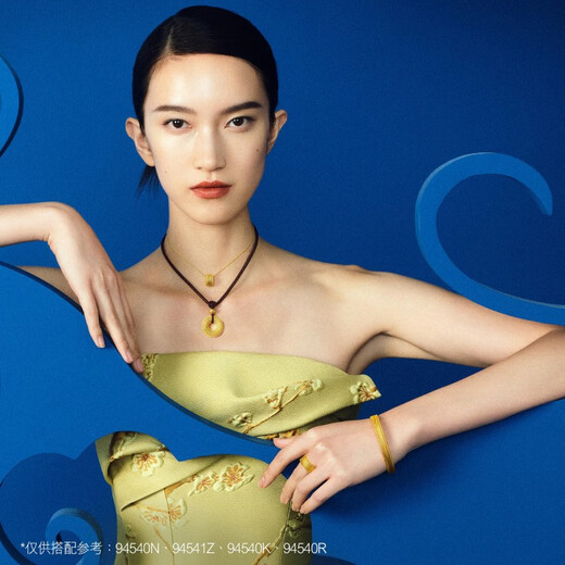 Chow Sang Sang wears a thousand pieces of ancient gold necklace, the same style as Wang Anyu, filigree pendant set chain, priced at 94540N, 6.55 grams