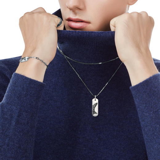 Lao Fengxiang New Product Wing Chifengfa Geometric Square Brand Trendy Cool Hip-Hop Platinum Bracelet Priced for Men and Women Wing Bracelet 20.00 17.42