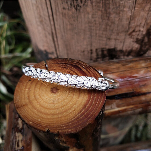 KZD Old Phoenix 999 pure silver Yunnan Dali snowflake silver sterling silver bracelet women's bracelet peacock exquisite push-pull gift bracelet (L-97) bracelet (one)