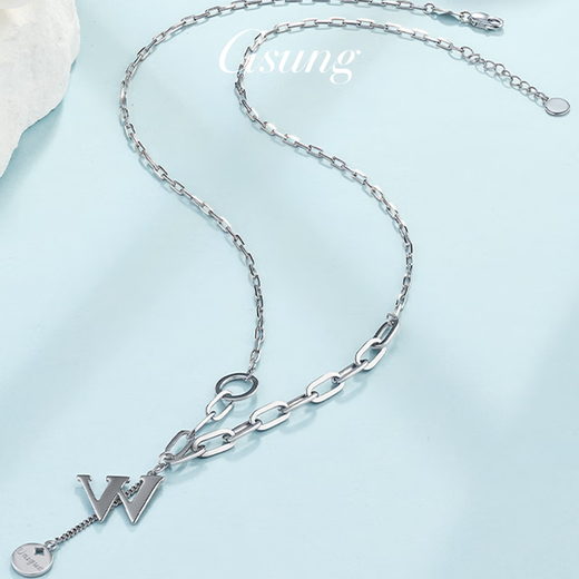 GsunG platinum letter W chain set for women PT950 pure platinum large letter pendant necklace fashionable sweater chain. Priced by gram. Contact before bidding.