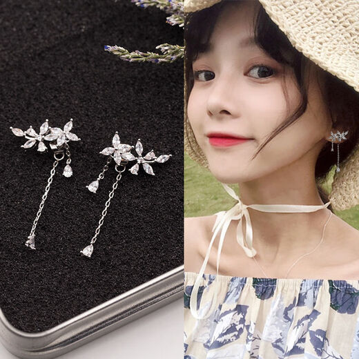 Pupan Lao Phoenix 9999 sterling silver pearl earrings women's long Korean version personality simple earrings temperament Internet celebrity earrings four-leaf ear line Lao Fengxiang's same style