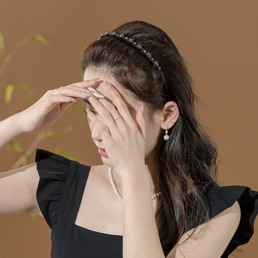 Chimera (CHIMERA) small fragrant delicate flower headband, fashionable and versatile, headband, hairpin, hair accessory, girl's birthday gift for taking photos when going out