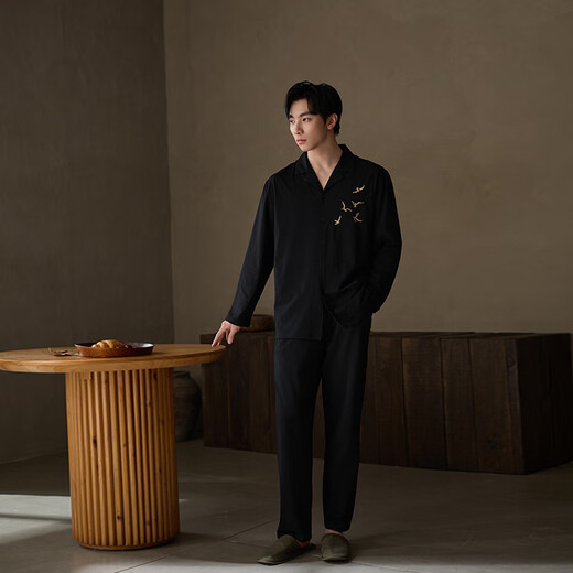 Sha Qian Couple Pajamas 2025 New Soft Cotton Men's Home Clothes Black Lapel Women's Spring and Autumn Wearable Outer Suit