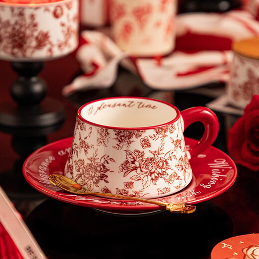 Wedding gift for the bride and groom set, best friend's birthday gift, wedding and engagement coffee cup gift box, Rose Queen gift box, coffee cup and saucer + spoon + aromatherapy 3-piece set