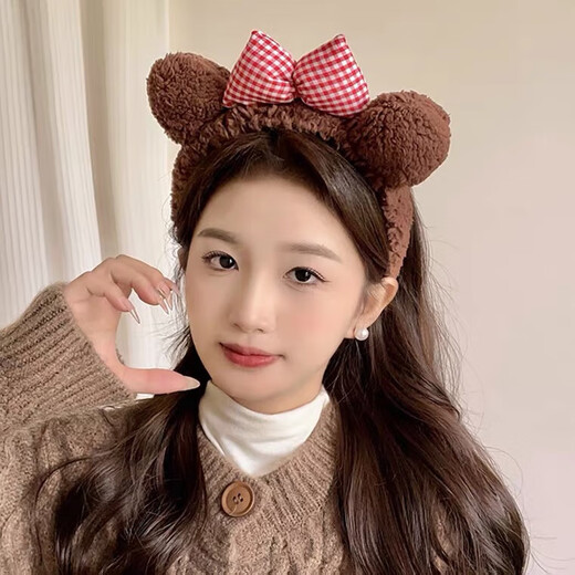 Cute leopard print cat plush headband for home girl, face wash headband, makeup mask, pressed hairpin, jewelry, brown plush bear ears, red plaid bow headband