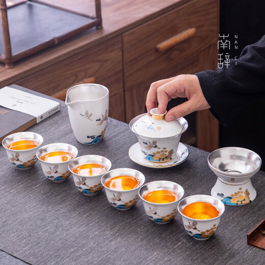 Nanci Huajian Yunhe gilt silver high-end tea set complete ceramic Kung Fu tea set gift set Huajian Yunhe gilt silver tea set high-end gift box