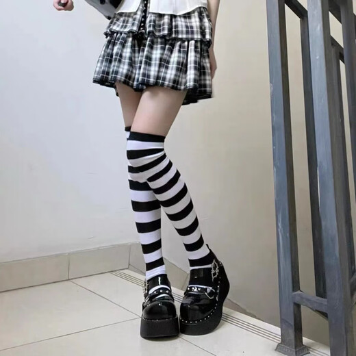 Zi Jiafu Socks Long Socks Women's Japanese Blue and White Striped Over-the-Knee Socks Thigh Socks COSPLAY Animation Women's Socks Black and Purple Stripes 1 Pair One-size-fits-all No Cat Claws - Over the Knee