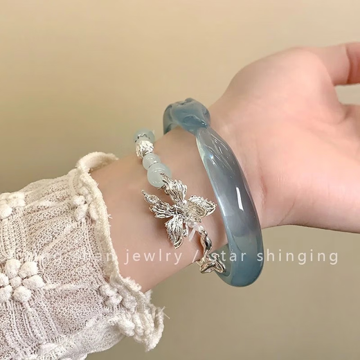 Chinese Blue Ice Fox Bracelet Butterfly Bracelet Gift Your Girlfriend Cool Temperament Ancient Style Hand Jewelry Set Blue Kite Ice Fox Bracelet + Bracelet Set