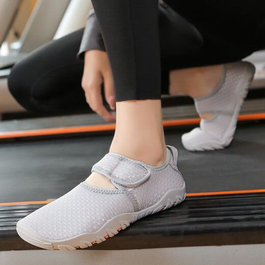 Indoor female yoga Pilates home silent barefoot comprehensive training non-slip breathable fitness aerobic sneakers gray home exercise/gymnastics/yoga 36 (230mm) one size larger/one size smaller