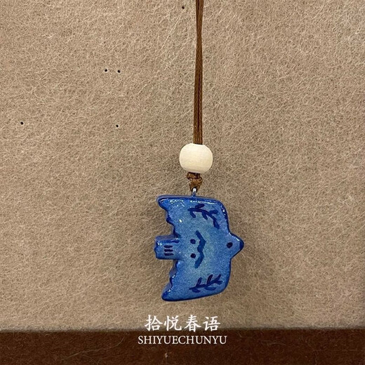 Flying Bird Collection Blue Bird Cute Pendant Necklace Exquisite Autumn and Winter Handmade Sweater Chain for Women Gifts Flying Bird Collection Necklace