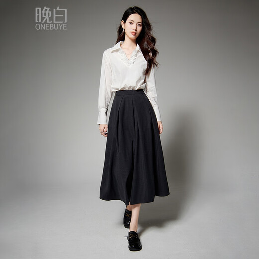 Late white off-size clearance temperament V-neck cotton shirt temperament lace collar light mature style shirt for women white L