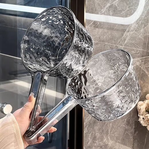 Yukajue Household Water Ladle Unbreakable Kitchen Deepened Thickened Long Handled Ladle Large Water Spoon Transparent Bathing Shampoo Ladling Spoon Good-looking U-shaped Water Outlet/Pour Water Without Spraying High Temperature Resistance Blue Water Spoon 1 Pack