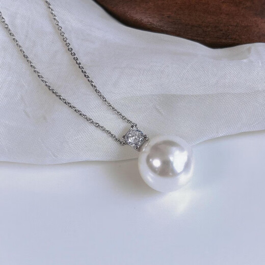 Beimeixing Old Phoenix 99916mm natural deep sea pearl Princess Diana pearl pendant silver gold plated without chain niche sterling silver Chopard chain