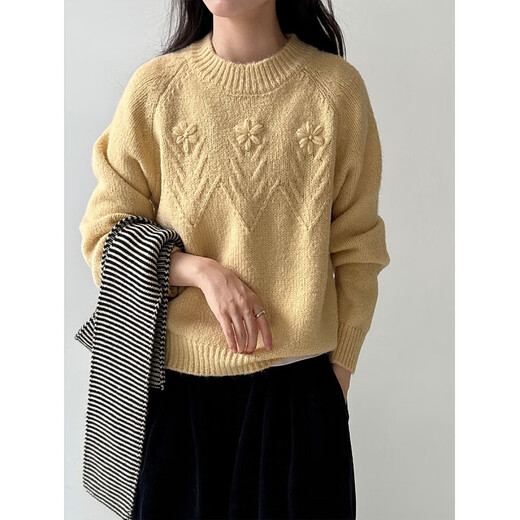 La Chapelle Korean style soft waxy cable pullover long-sleeved fashionable sweater for women 2025 autumn new flower casual sweater for women Grape Purple