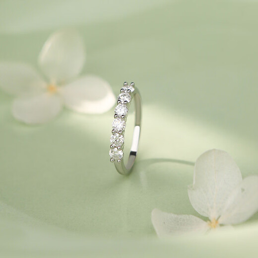 Lao Fengxiang S925 Silver Light Luxury Moissanite Ring for Women Sparkling Niche Design Geometric Simple Open Ring 30 Points Moissanite Ring---White Gold No. 14