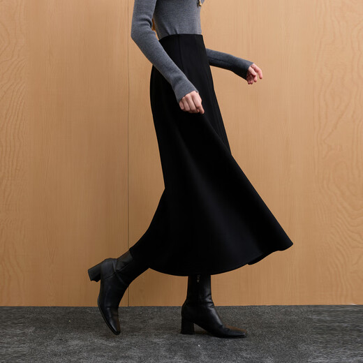 Sancai 2025 winter new high-waisted elastic skirt A-line skirt temperament commuting long skirt high-end M