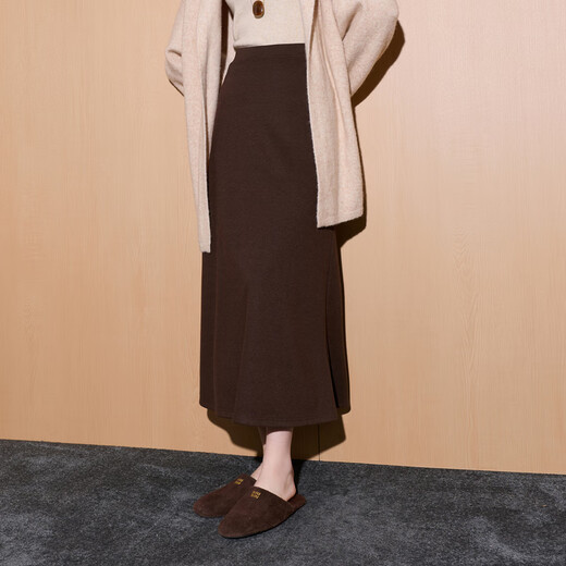 Sancai 2025 new winter style simple and elegant elastic waist skirt temperament commuting A-line skirt long skirt M