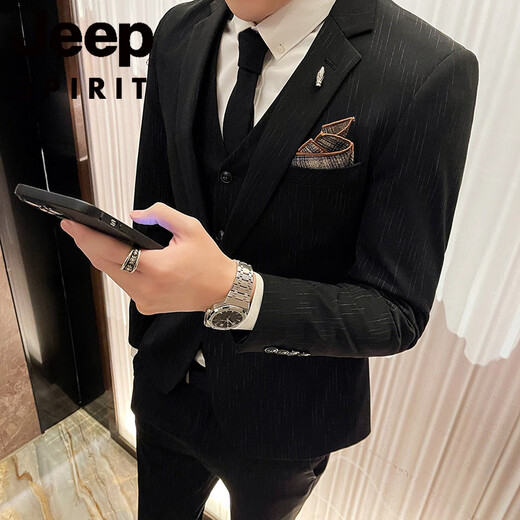 JEEP SPIRIT Korean style suit, handsome and trendy male wedding groomsmen dress host slim suit two-piece suit 109 dotted stripe black three-piece suit = suit + vest + pants S (suitable for 95-105 Jin Jin equals 0.5 kg)