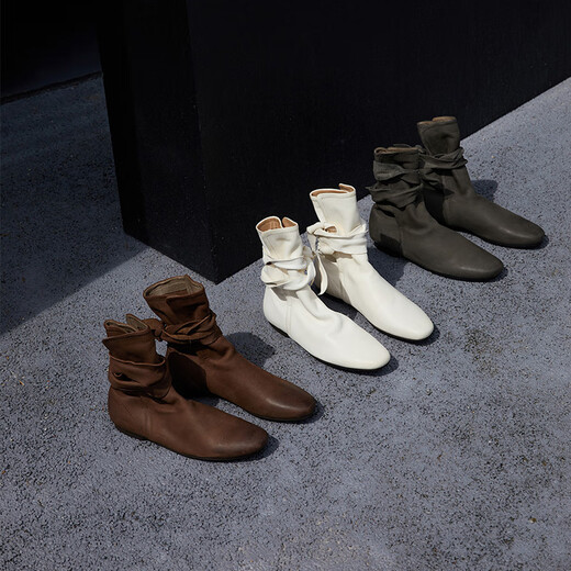 LE MURMURELe Murmure original design niche short boots designer strappy fashionable boots retro ankle boots for women spring Spirulina green 35