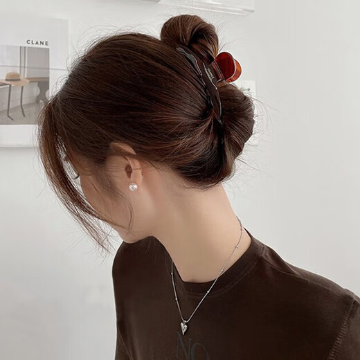 Chimera (CHIMERA) French simple shark clip hair clip back of the head ponytail clip hair accessories hairpin birthday gift for girlfriend