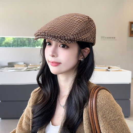New retro plaid forward hat Japanese style spring and autumn all-match fashion big head painter British duck beret camouflage green woolen plaid forward hat
